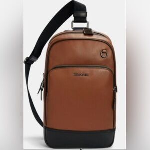 COACH Graham Pack crossbody bag. Brown and Black Leather. EUC.